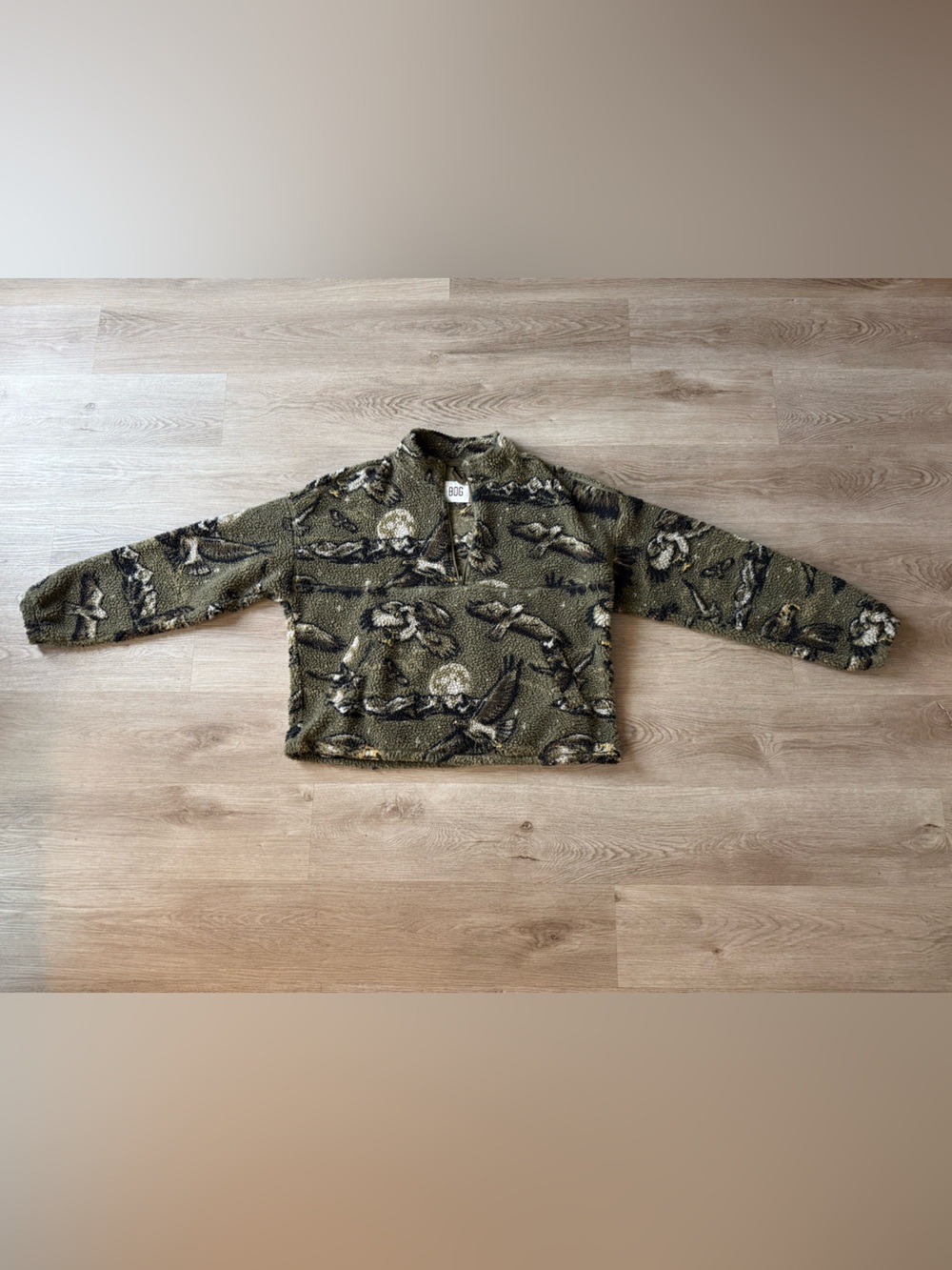 BDG - Urban Outfitters Olive Green Sherpa Pullover with Nature Print